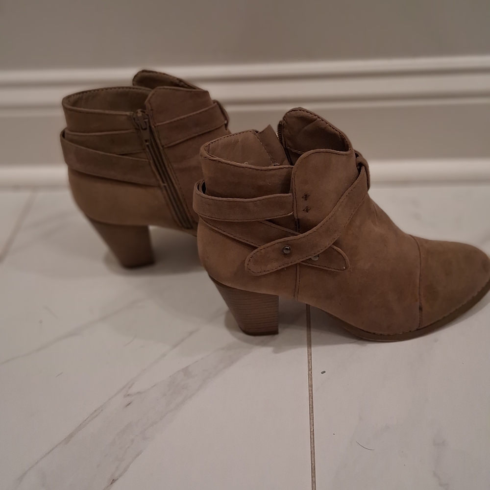 Hot Kiss Tan Ankle Booties - Picture 3 of 8